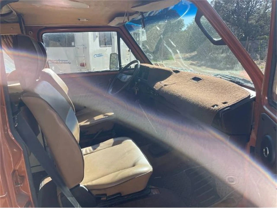 1982 Volkswagen Vanagon - Image 8 of 13