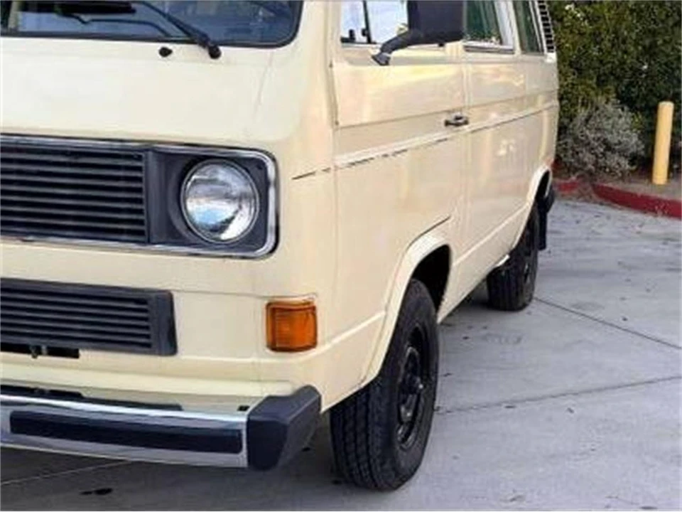 1982 Volkswagen Vanagon - Image 3 of 11
