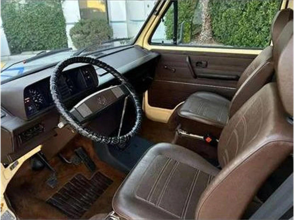 1982 Volkswagen Vanagon - Image 2 of 11