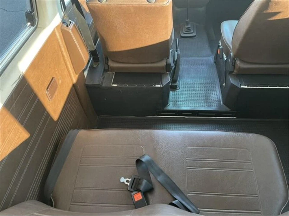 1982 Volkswagen Vanagon - Image 13 of 27