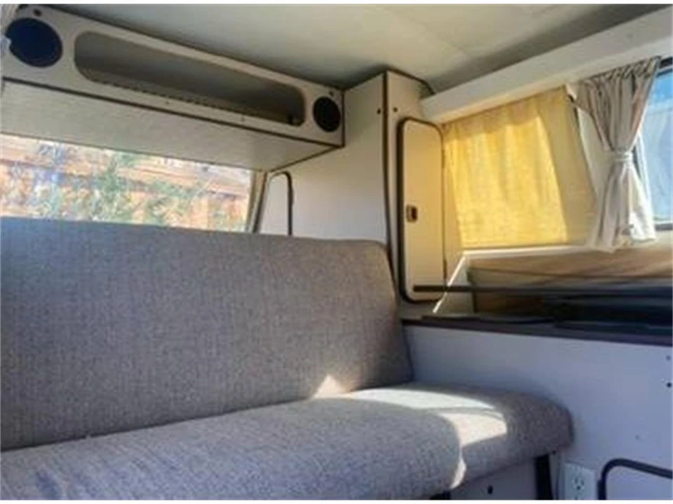 1982 Volkswagen Vanagon - Image 4 of 19