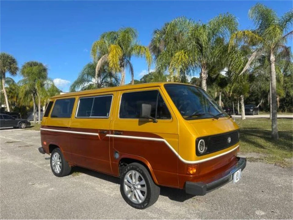 1982 Volkswagen Vanagon - Image 8 of 11
