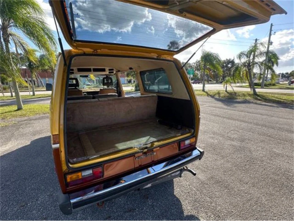 1982 Volkswagen Vanagon - Image 2 of 11