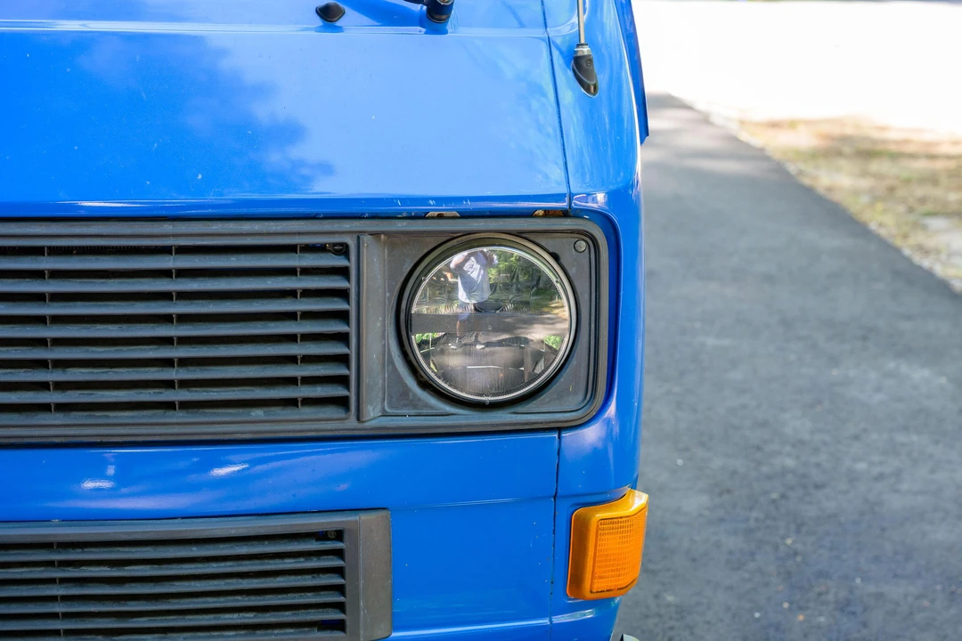 1982 Volkswagen Vanagon - Image 13 of 31