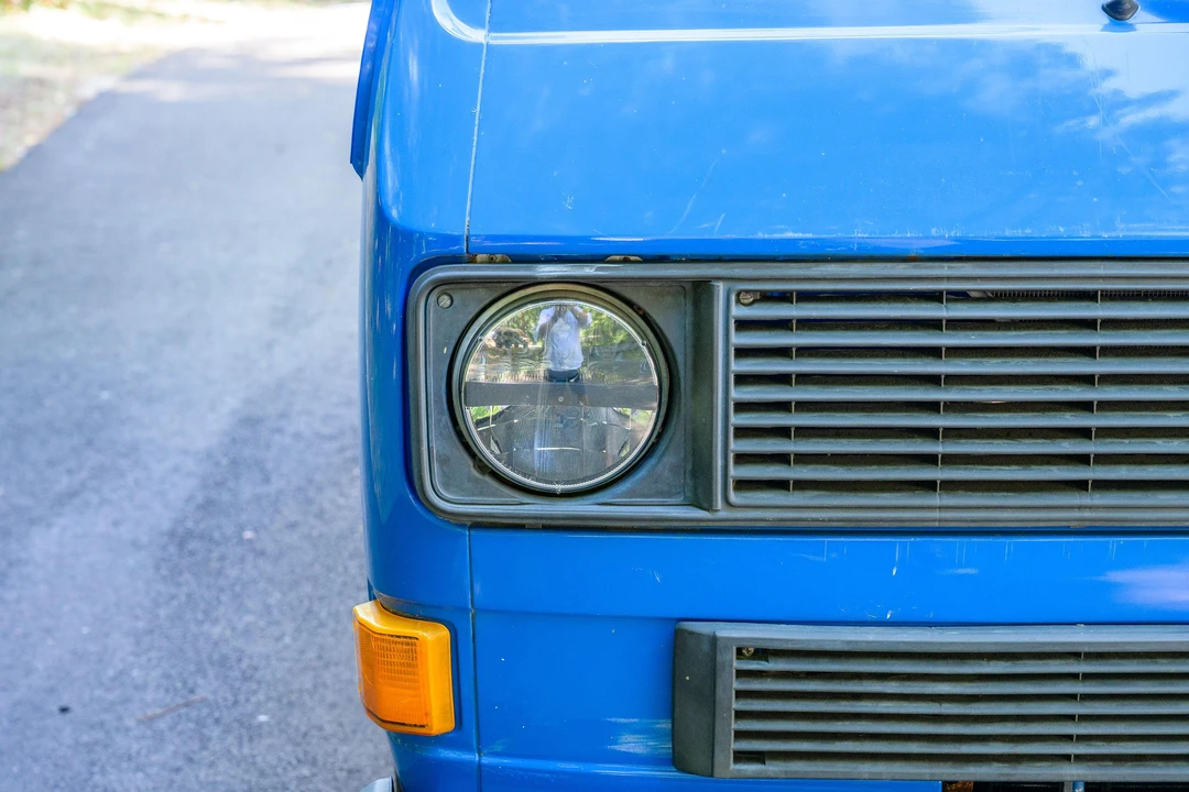 1982 Volkswagen Vanagon - Image 11 of 31