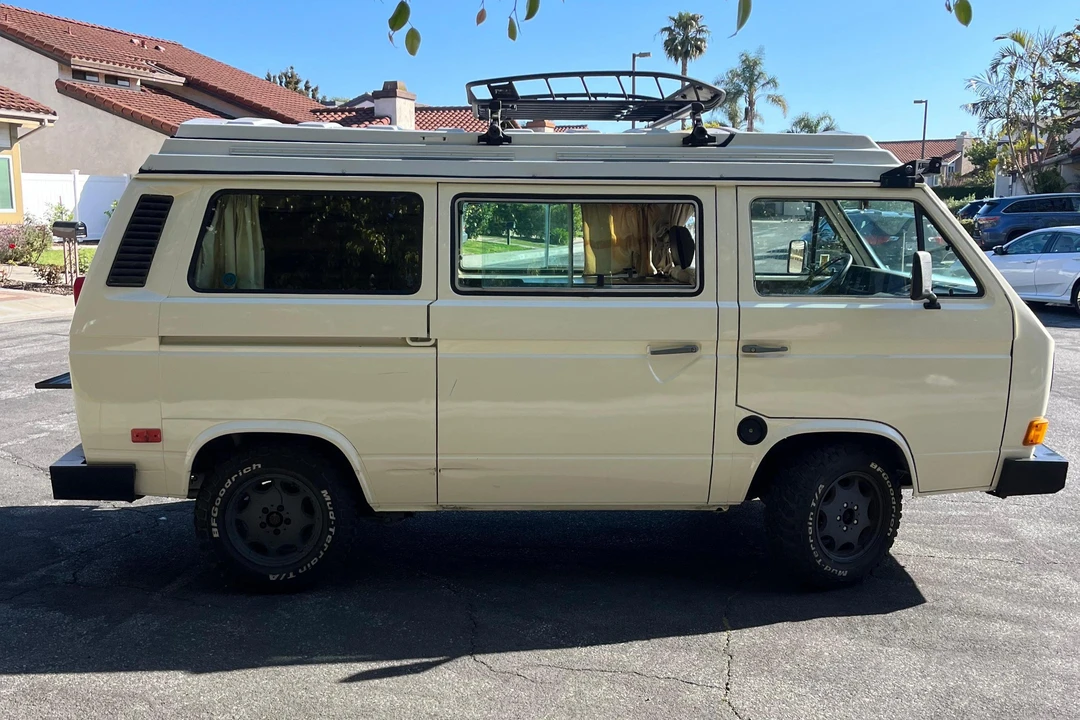 1982 Volkswagen EuroVan - Image 16 of 31