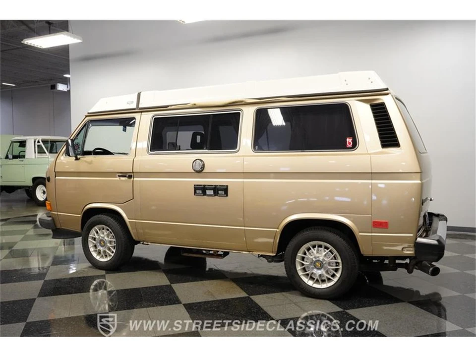1982 Volkswagen Vanagon - Image 7 of 31