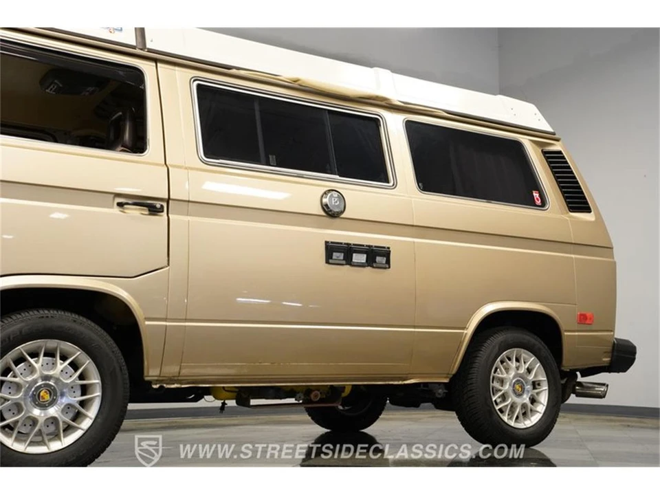 1982 Volkswagen Vanagon - Image 21 of 31