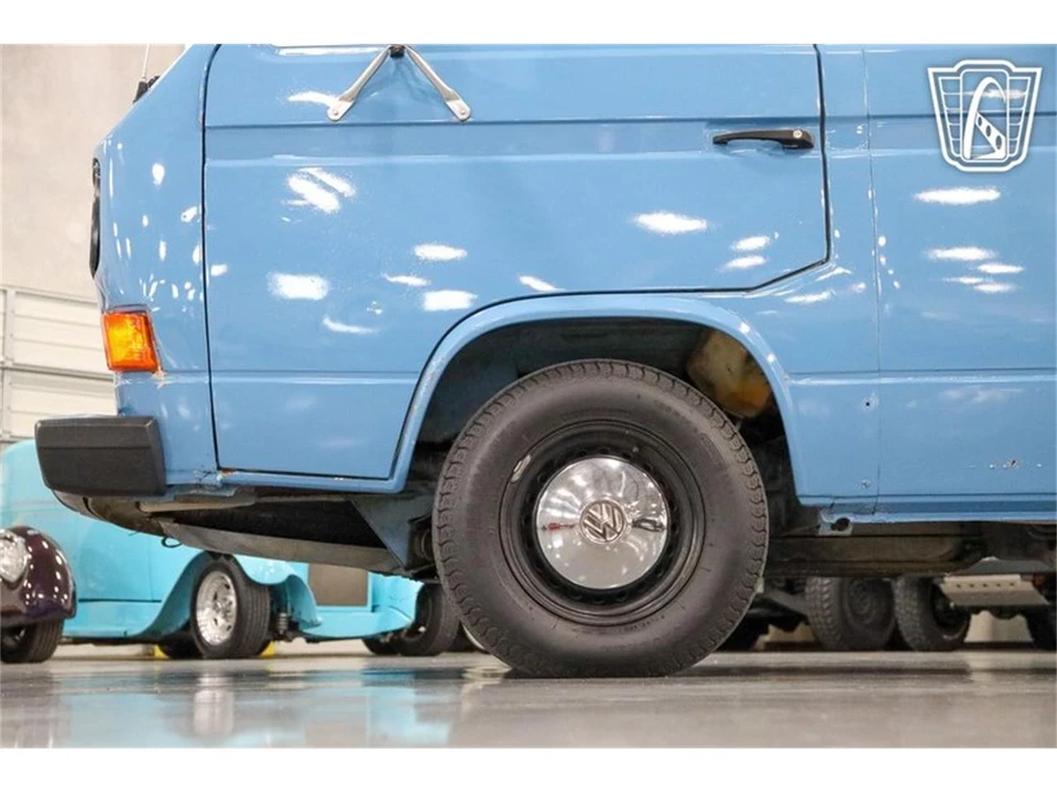 1982 Volkswagen Vanagon - Image 15 of 31