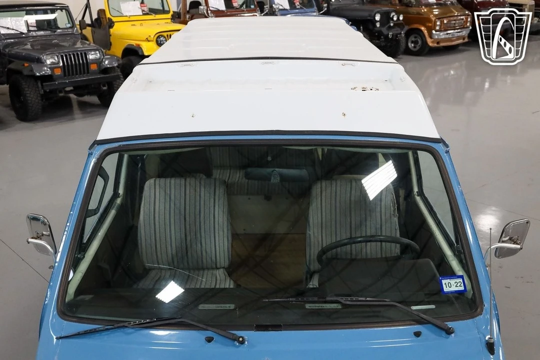 1982 Volkswagen EuroVan - Image 7 of 12