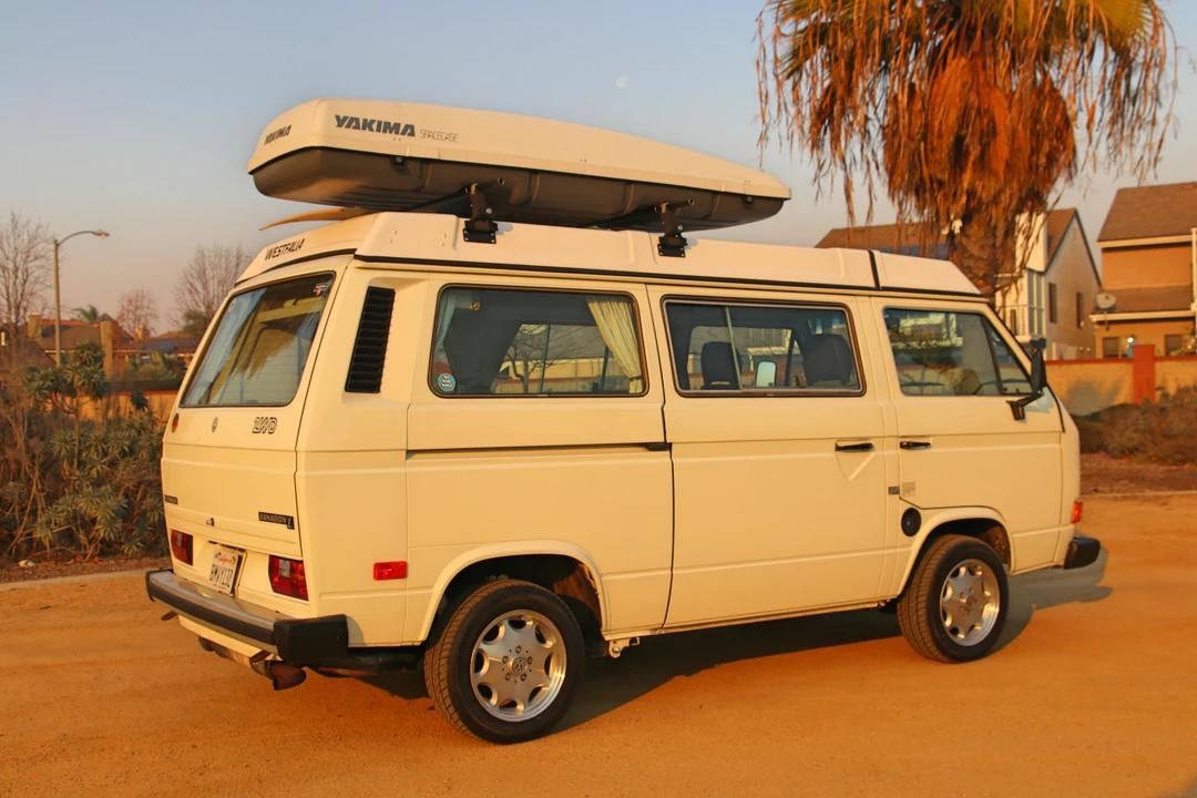 1982 Volkswagen EuroVan - Image 27 of 31