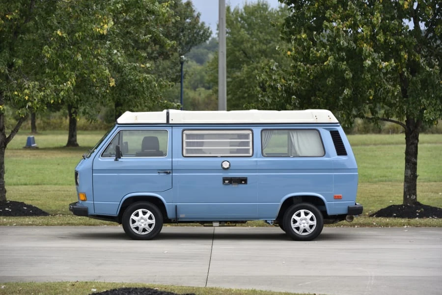 1982 Volkswagen EuroVan - Image 2 of 25