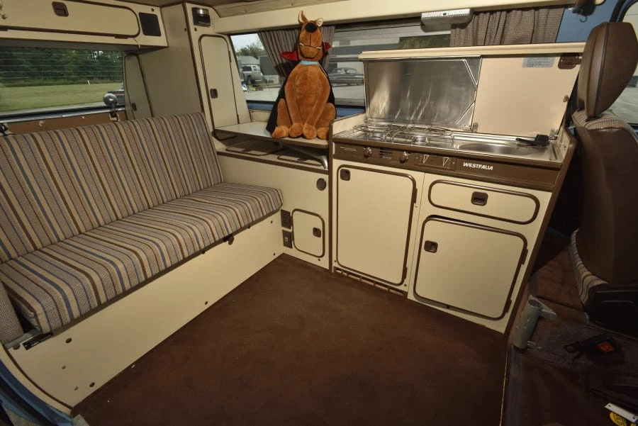 1982 Volkswagen EuroVan - Image 19 of 25