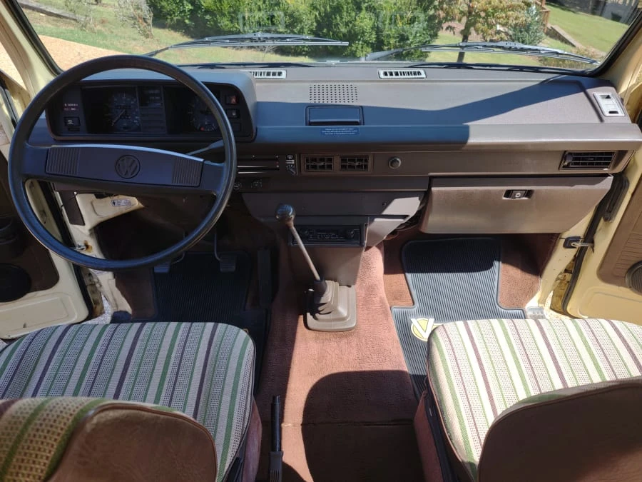 1982 Volkswagen EuroVan - Image 14 of 18