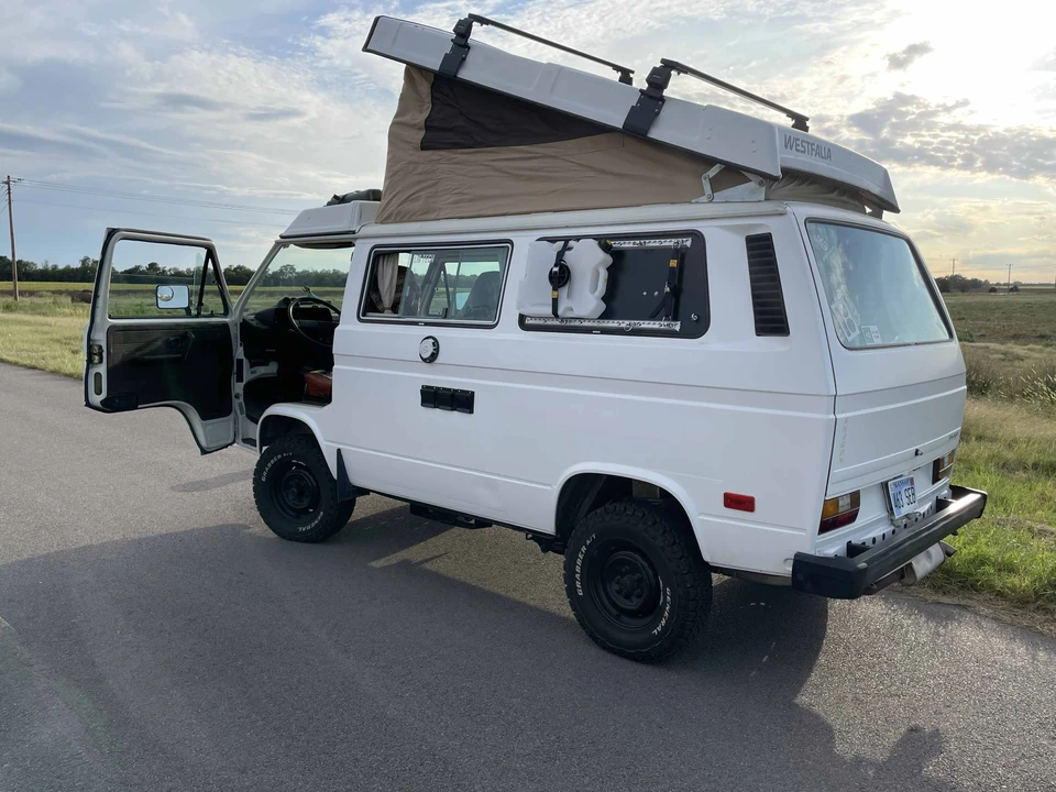 1982 Volkswagen Vanagon - Image 11 of 31