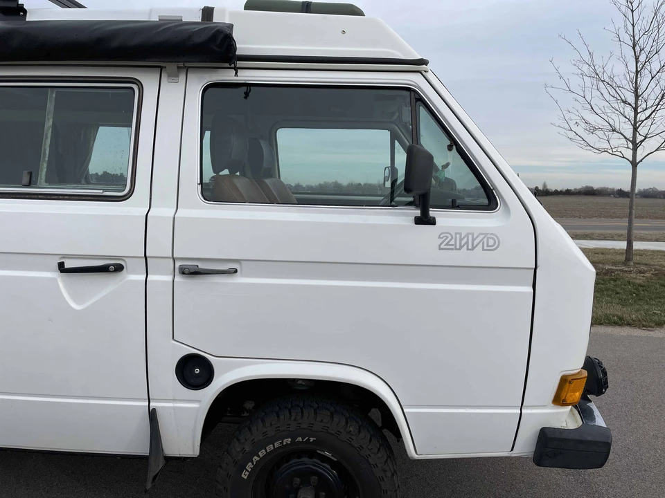 1982 Volkswagen Vanagon - Image 17 of 31