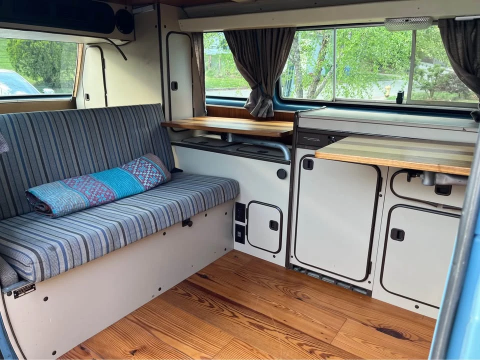 1982 Volkswagen Vanagon - Image 10 of 14