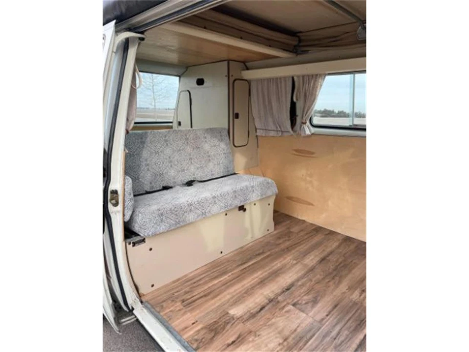 1982 Volkswagen Vanagon - Image 2 of 28