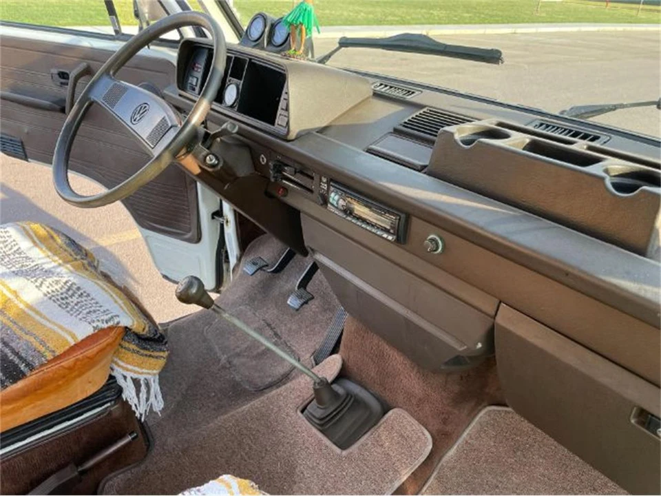 1982 Volkswagen Vanagon - Image 8 of 28