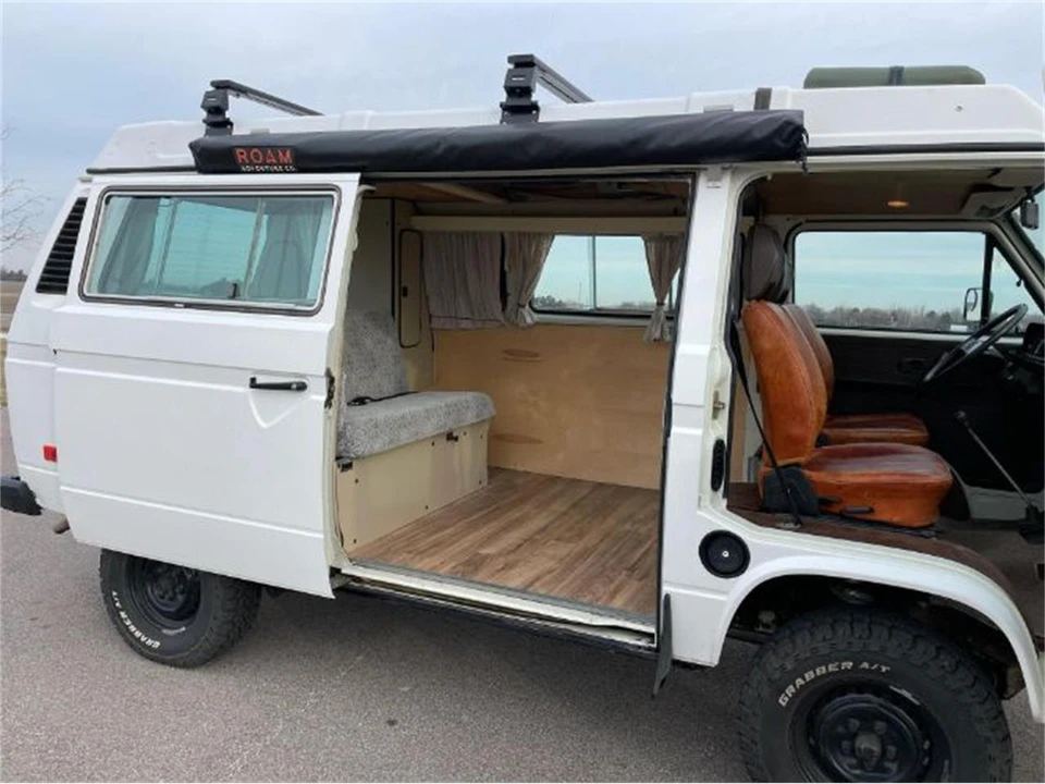 1982 Volkswagen Vanagon - Image 15 of 28
