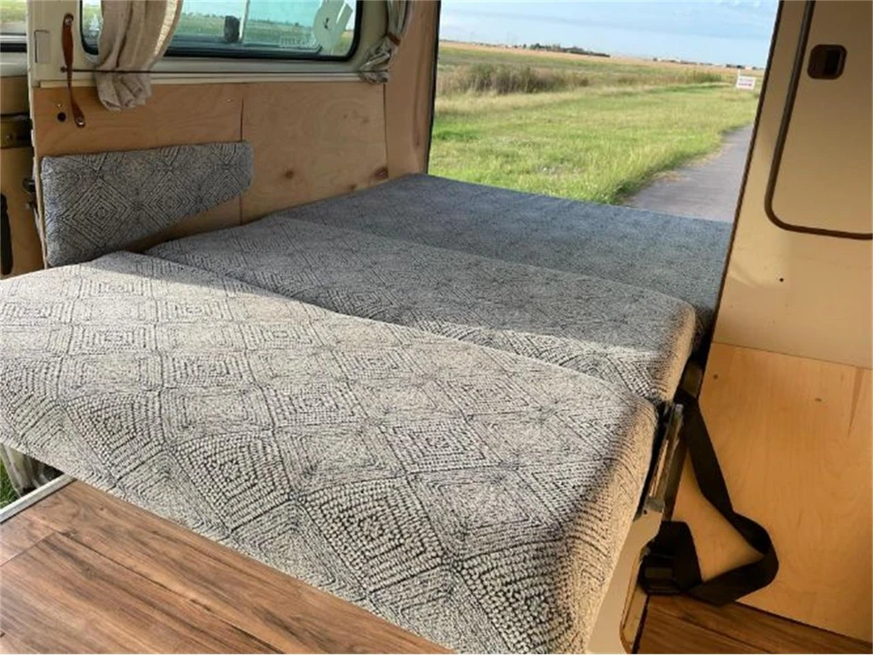 1982 Volkswagen Vanagon - Image 11 of 28