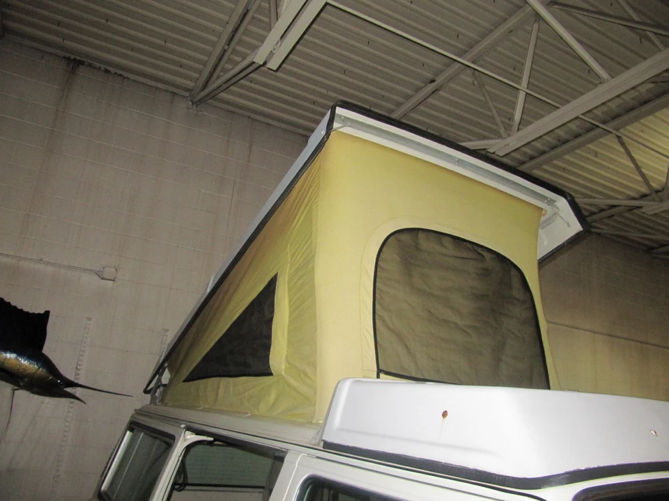 1982 Volkswagen Vanagon - Image 27 of 27