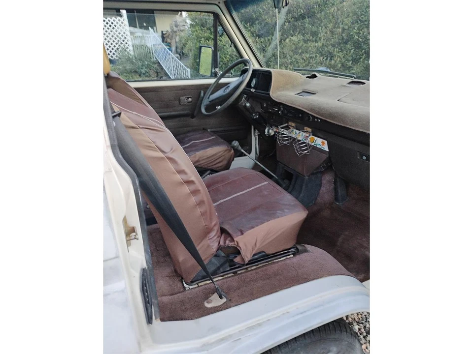 1982 Volkswagen Vanagon - Image 2 of 13