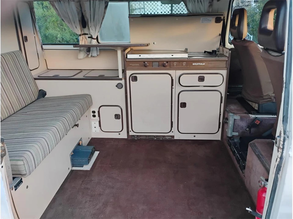 1982 Volkswagen Vanagon - Image 5 of 13