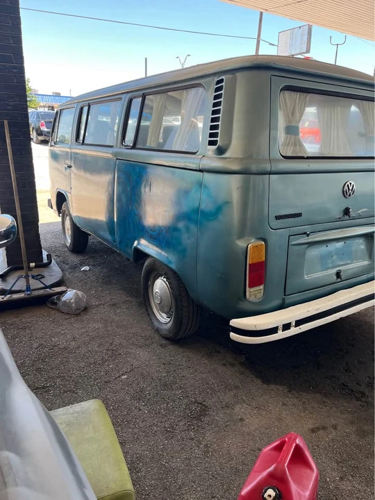 1982 Volkswagen Vanagon - Image 5 of 10