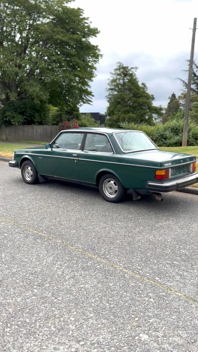 1982 Volvo 244 - Image 11 of 31