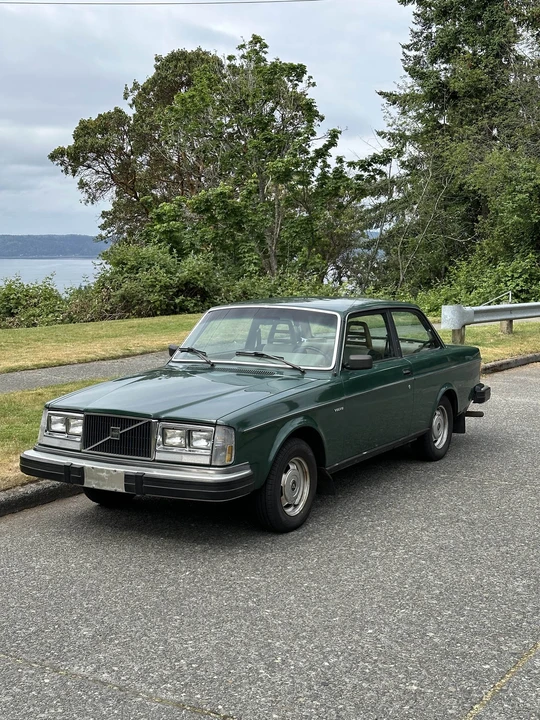 1982 Volvo 244 - Image 13 of 31
