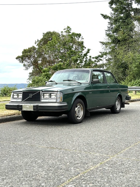 1982 Volvo 244 - Image 14 of 31