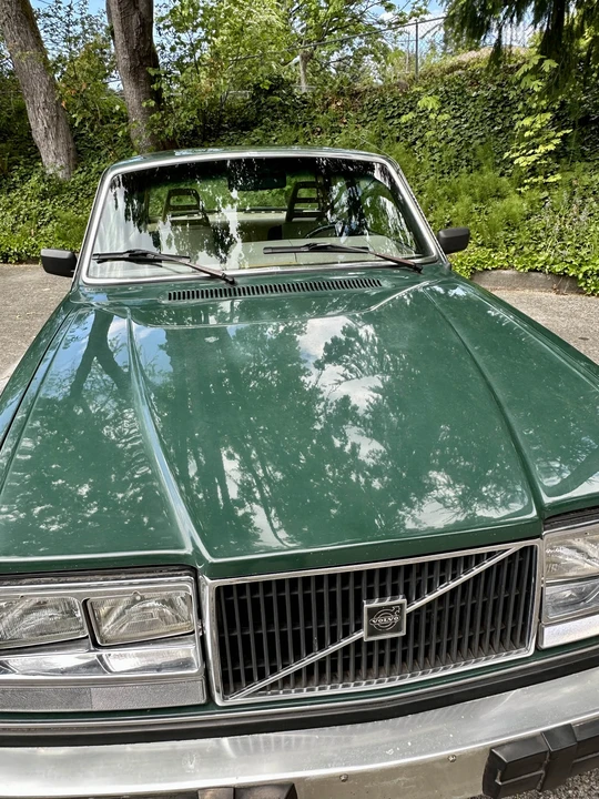 1982 Volvo 244 - Image 15 of 31