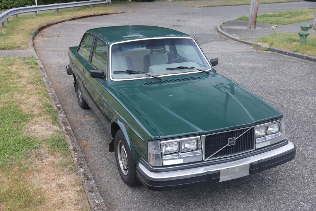 1982 Volvo 244 - Image 19 of 31