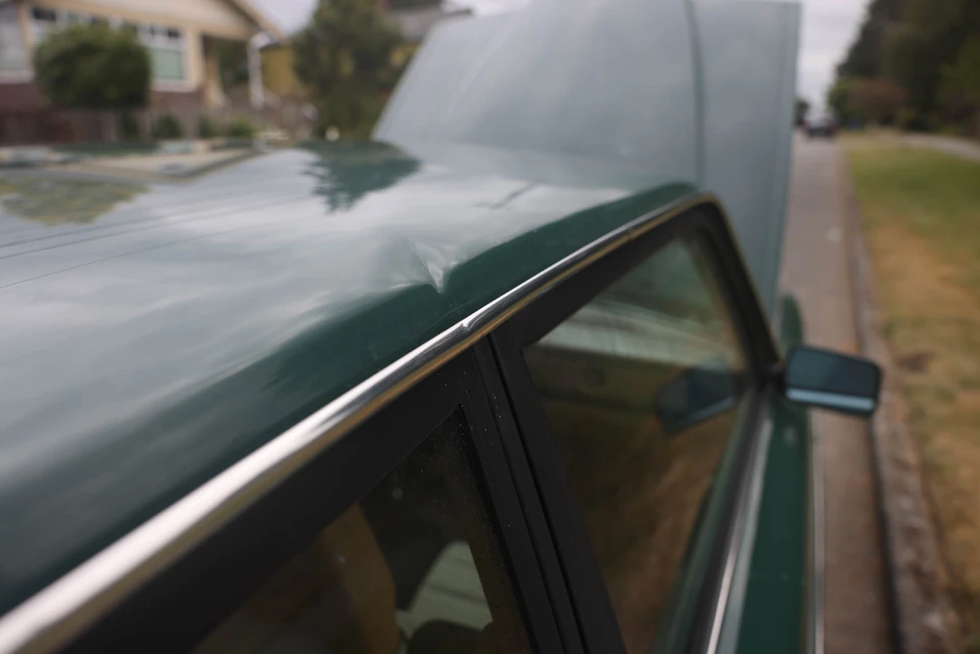 1982 Volvo 244 - Image 27 of 31