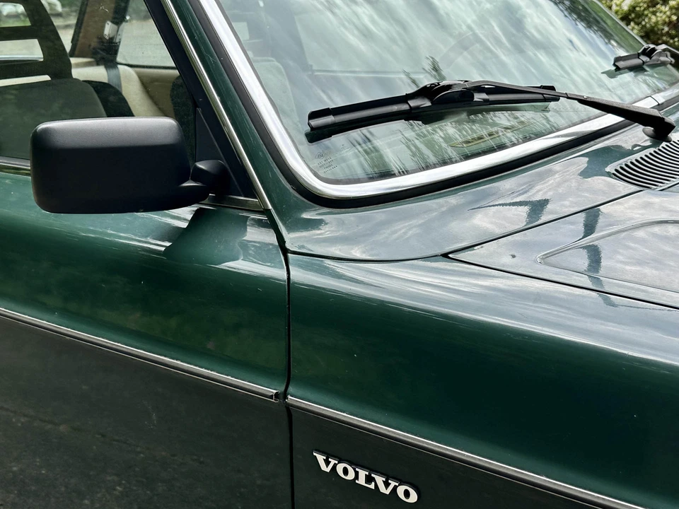 1982 Volvo 244 - Image 30 of 31