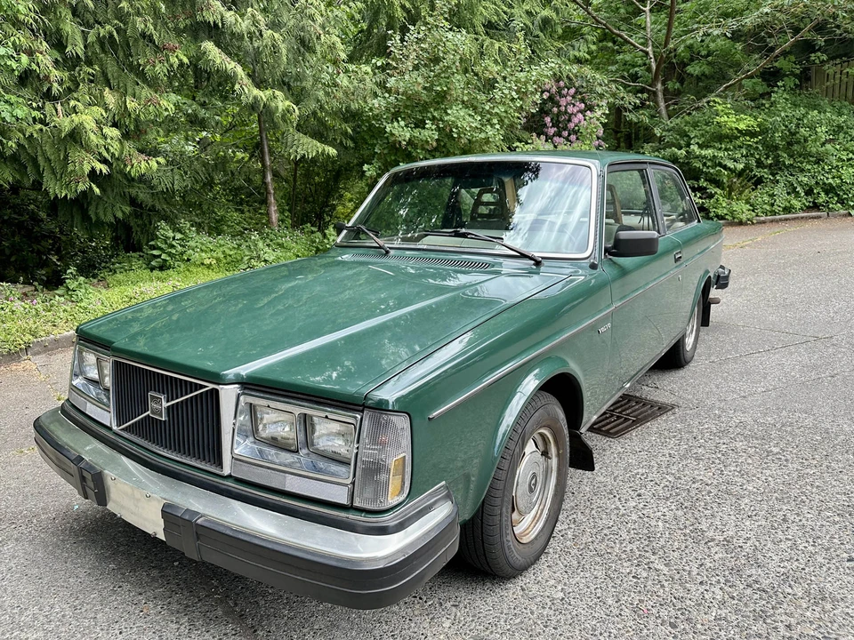 1982 Volvo 244 - Image 4 of 31