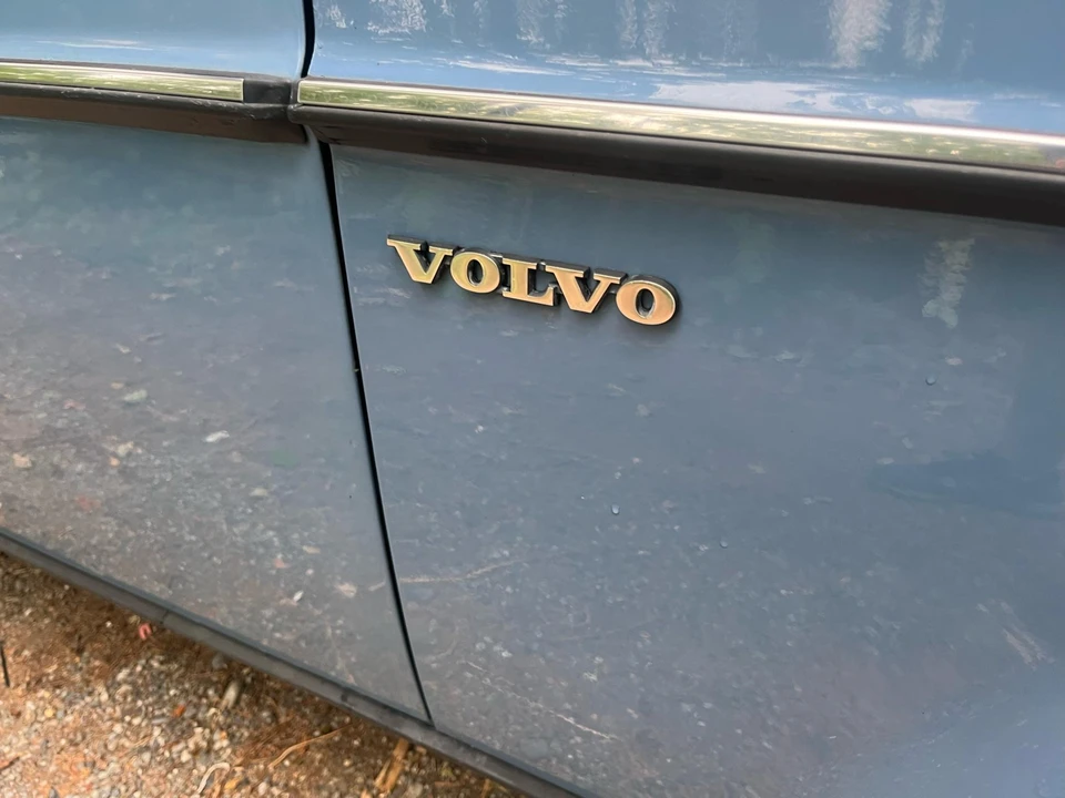 1982 Volvo 245 - Image 30 of 31