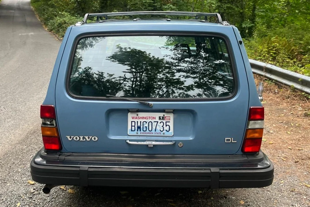 1982 Volvo 245 - Image 5 of 31