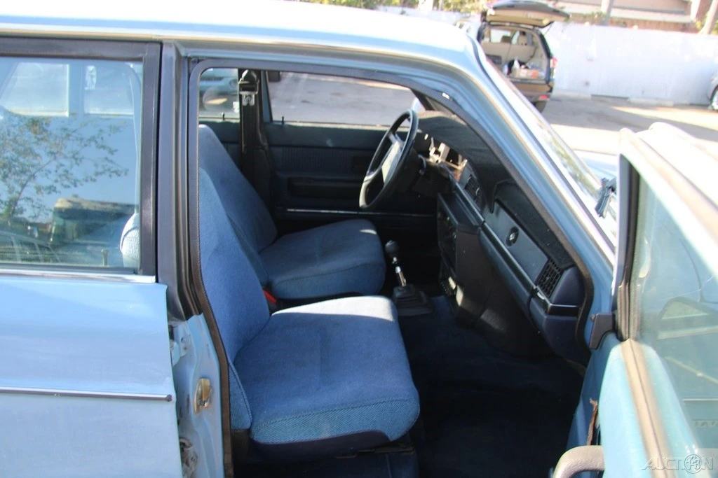 1982 Volvo 200 Series - Image 17 of 21