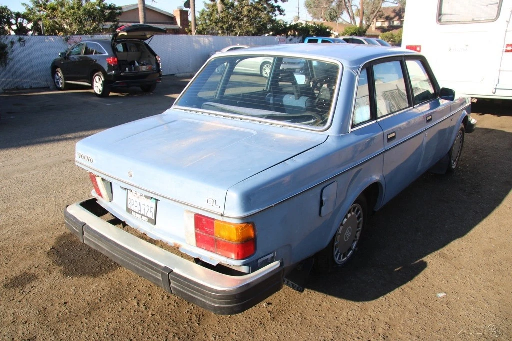 1982 Volvo 200 Series - Image 6 of 21