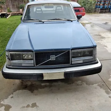 1982 Volvo 4 dr