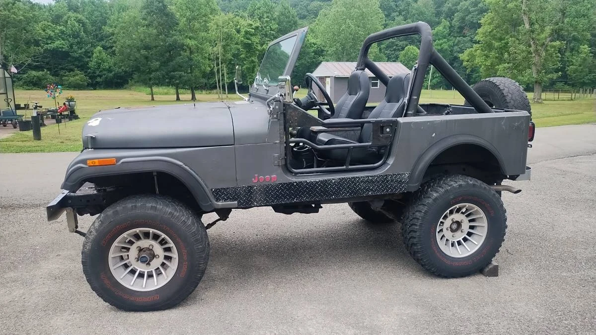 1982 Jeep CJ - Image 9 of 10