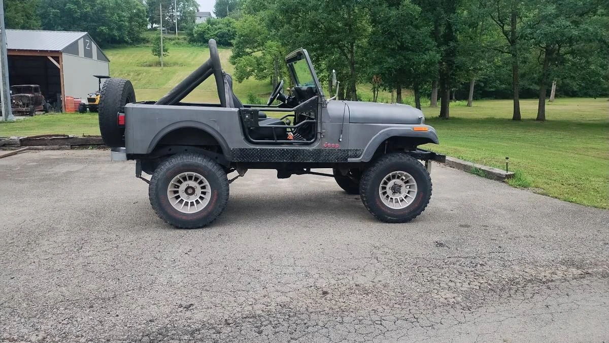 1982 Jeep CJ - Image 8 of 10