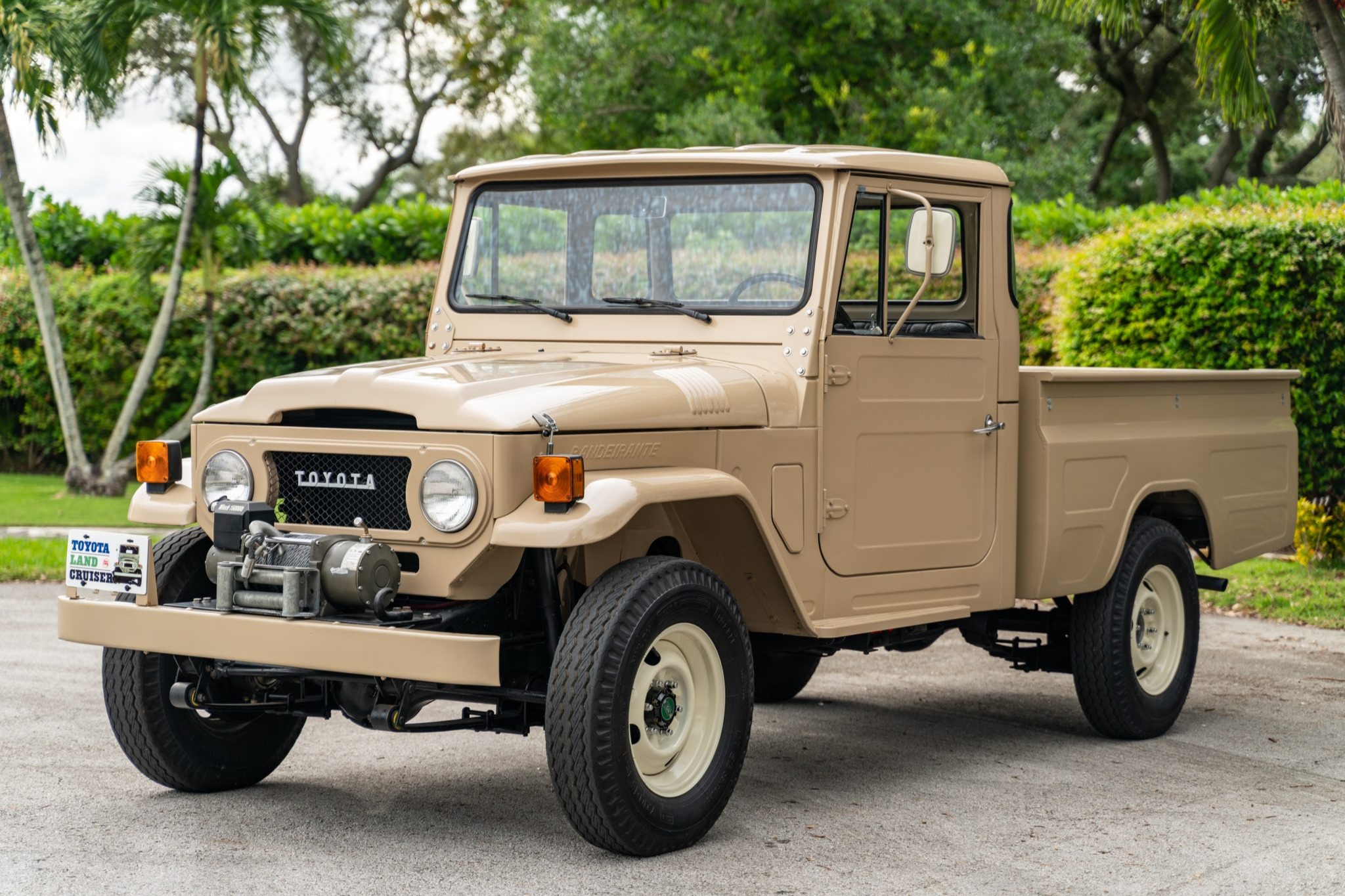 1982 Toyota Bandeirante OJ55