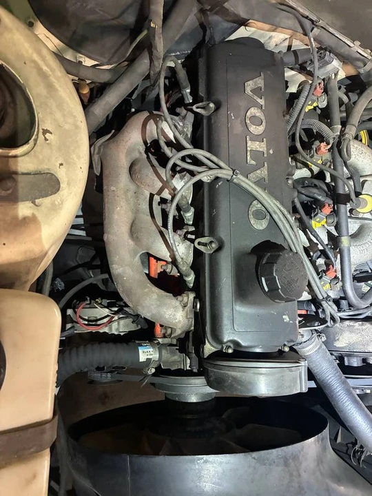 1983 Volvo 244 - Image 22 of 23