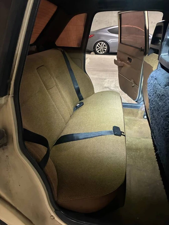 1983 Volvo 244 - Image 18 of 23