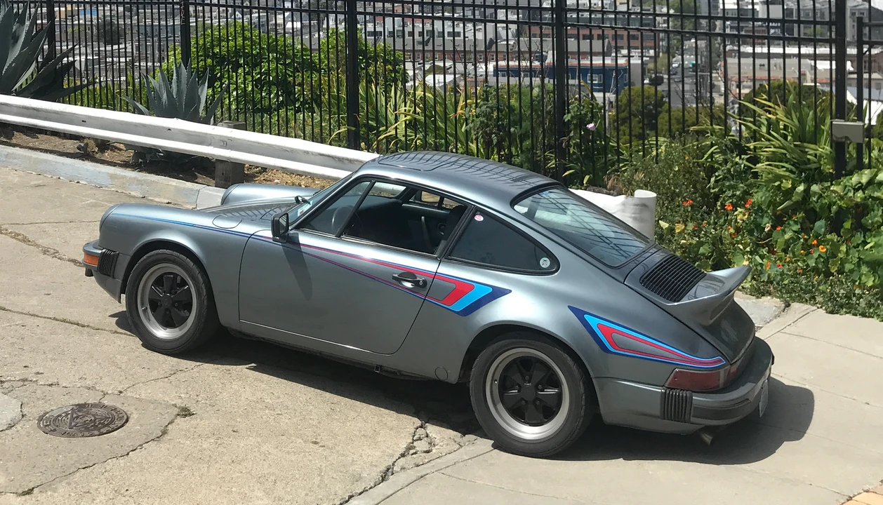 1983 Porsche 911 Carrera SC - Image 13 of 14