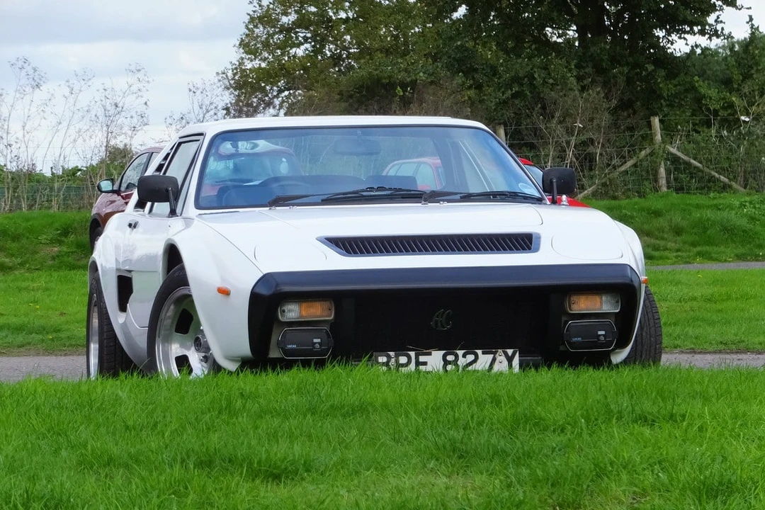 1981 AC - Image 7 of 30