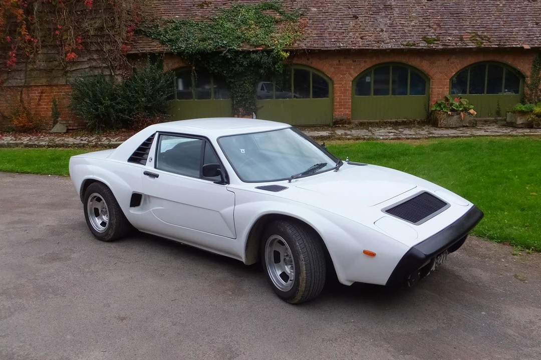 1981 AC - Image 11 of 30